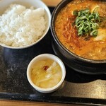 カルビ丼とスン豆腐専門店 韓丼 - 