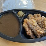 ダイニング＆カフェ Derra - 料理写真:ロースカツカレー（1,430円）