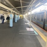 Tianjin - 埼京線、新宿方面の先頭車両方向で降りると南口が近いです。