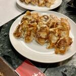 Gyoza no Mise Momo - 