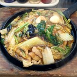 Sairai Tei Inashiki Ten - 五目鉄板焼きそば＠990円