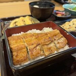 Takarazuka Unagi Dokoro Unatomi - 