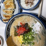 Gottsuri Ramen - 