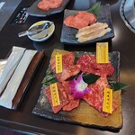 Kuroge Wagyu Yakiniku Gaisenmon Takashina Ten - 堪能コース