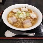 Kitakata Ramen Bannai Shonan Samukawa Ten - 喜多方ラーメン大盛り。