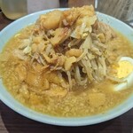 ラーメン 富士丸 - ラーメン200g　ヤサイニンニクアブラ