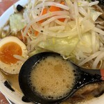 らーめん おっぺしゃん - 野菜のせラーメン