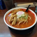 Ramen Sanpachi Hoshioki Ten - ナルトがぁ…野菜も、なかなかのボリューム…。