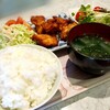 居酒屋みつぐ - ザンギ定食(￥600)。コスパにビビったぜよ！