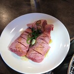 炭火焼肉　もくれん - 料理写真: