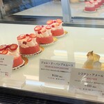 Agnes Pastery Boutique - ショーケース