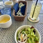 Rcafe at Marina - 