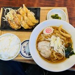 Marufuku Gyoza Hon Ten - ラーメン(醤油)定食　990円