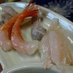 Gourmet Minshuku Hamamoto - 河豚も有名ですが、海鮮もやはり、目玉のよう。
                      甘エビも、鯛もヒラメも、どれもこれも美味しい！
                      