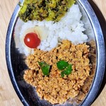 キーマカレー スパイス婆ちゃん - ■キーマカレー(小盛 )
・トッピング：じゃがいものスパイス炒め