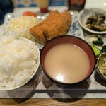 居酒屋みつぐ - ホッケフライ