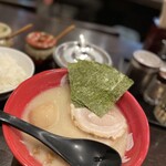 Hyappo Ramen Saitamashiurawaku Kitaurawa Ten - 特製百歩ラーメン