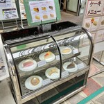 亜羅毘加 - 店頭のショーケース♪