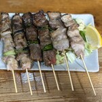 Kenchan - 高千穂牛2本700円    豚バラ 焼き鳥ともに2本450円