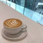 BLUE BOTTLE COFFEE Shinagawa Cafe - 