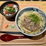 dashichaduke+nikuudon en Seibu Shinjuku Pepe Ten - 