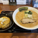 麺家なると - とんこつラーメンランチ