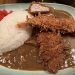 とんかつ専門店かつ屋 - 