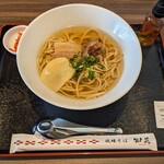 琉球そば 知花 Premium - 料理写真:知花そば　800円