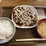 Champon House Tatsuya - オススメのマヨメンチカツ定食／500円