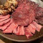 肉市場 ドラゴンミート - 料理写真: