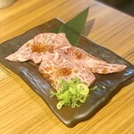 Gyumai Horumon Yakiniku Sakaba - 