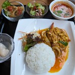 Thai Pin Thai - 