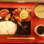 はんぐりー - からあげ定食…600円