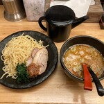 Ramen Oozakura Tokaichiba Honten - 