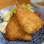 Kitchen Shokudo Harapeko - アジフライ定食