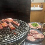 Sumibi Yakiniku Shichirin Hanazonocho Ten - 