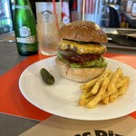 Knc Diner - ハラペーニョチーズバーガー  ポテトは細め