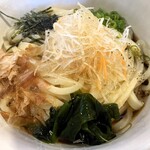 Jikasei Komeya no Udon - つゆを入れたぶっかけ状態！