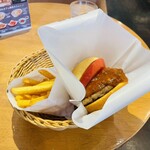 Freshness Burger Mitaka Minamiguchi Ten - 