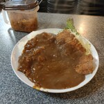 Bulldog - カツカレー（セット）￥1,000　バードアイアングル