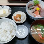 友 - 料理写真:刺身定食(1000円)