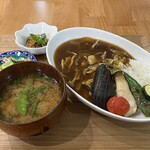 cafe matoi - お蕎麦屋さんのまかない和風カレー