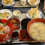 Tairyo Katsugyo Hourai Chaya Kumamoto Ten - 海鮮丼と天ぷら御膳