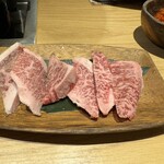 大衆焼肉 かの助 - 