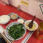 台湾・中華料理 故郷 - 空芯菜って美味しいですよね