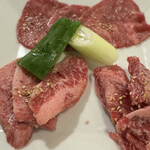 ここ肉酒場 - 