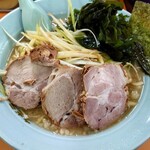 ラーメンショップ - 2024年5月　ネギラーメン（朝ラーメン）＋チャーシュー3枚＋ワカメ　850＋300＋150円