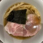 Yokohama Raamen Medaka Do - 醤油らあ麵