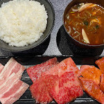 Yakiniku Miyabi - 