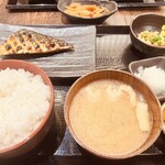 しんぱち食堂 - 